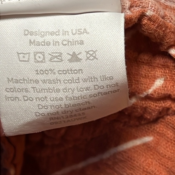 Itzy Ritzty Multitasking Breastfeeding Nursing Swaddling blanket‎ infant newborn - Picture 6 of 9